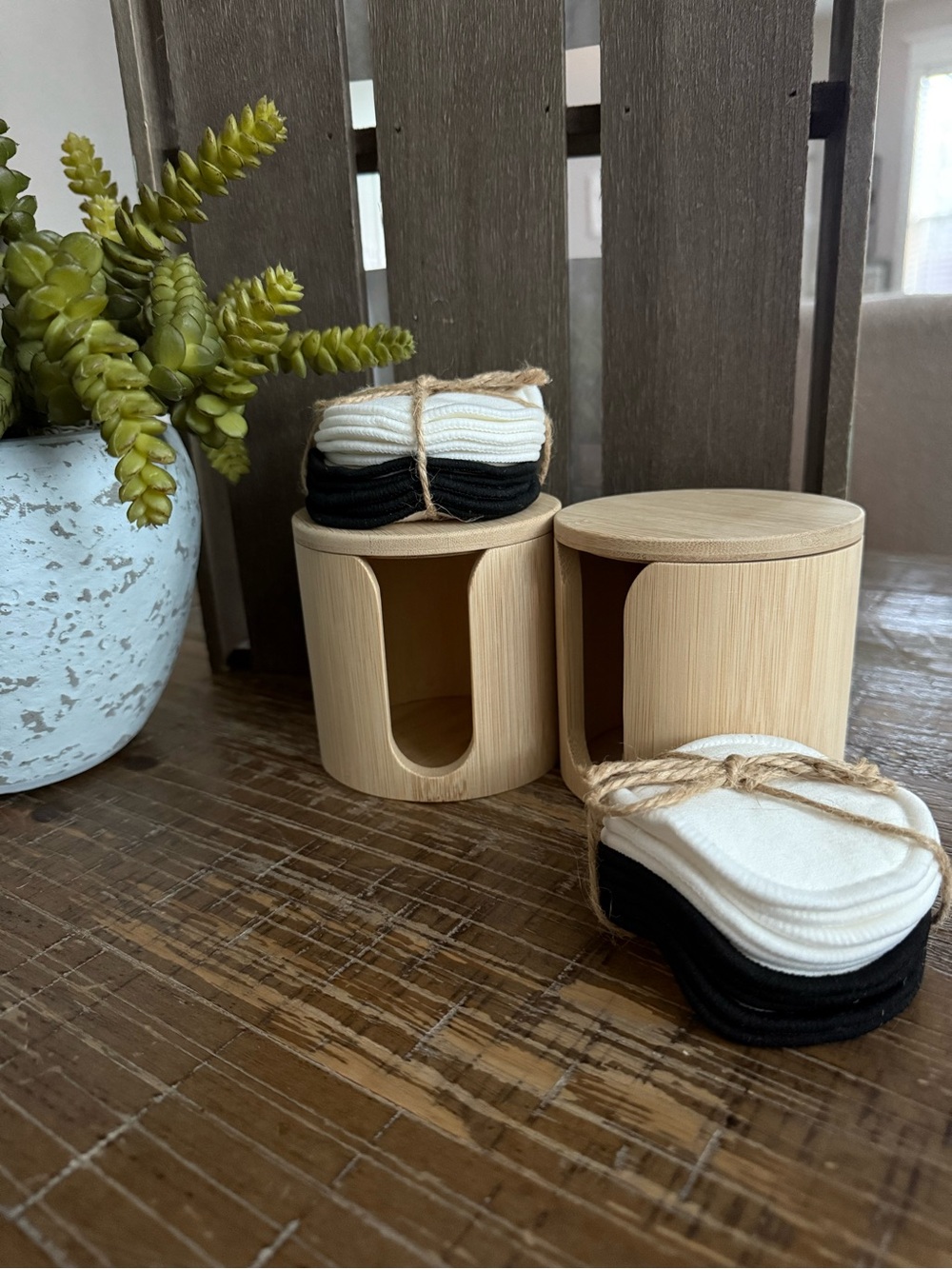Bamboo make-up wipe holder with reusable make-up wipes